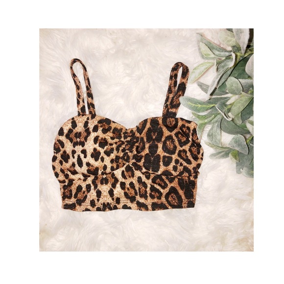 Monaco Tops - Leopard print bandeau top✨